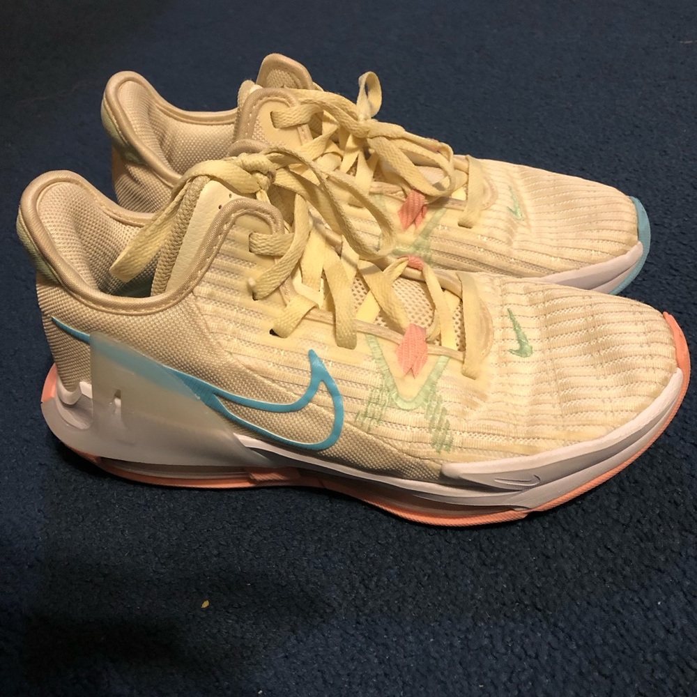 Women’s Nike athletic shoes